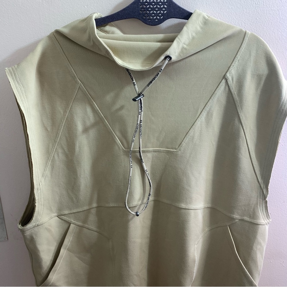 FREE PEOPLE MOVEMENT SLEEVELESS SWEATSHIRT, COWL, SZ S, NWOT